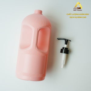 NBT Grande bouteille en plastique HDPE de 2000ml avec poignée, bouchon de pompe, scellant de qualité pour shampoing capillaire ou soins corporels - Product Image 3