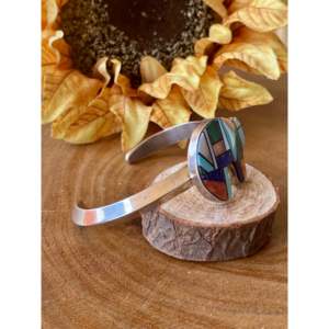 Bracelet manchette ours Navajo fait main avec incrustation multi-pierres et argent sterling, style tendance - Product Image 3