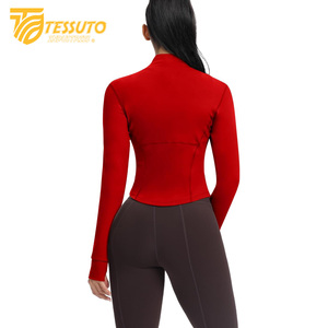 Sweat à capuche léger à manches longues UPF 50 + pour femmes respirant Full Zip Winter Workout Protection solaire avec col montant - Product Image 6