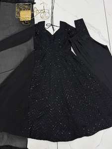 Conjunto de Traje Anarkali de Georgette de Lucknow, Georgette Suave y Pesada con Bordado de Hilo de Lentejuelas, Mangas Largas, Estilo con Volantes, Dupatta - Product Image 5