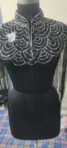 Elegante capa burlesca bordada hebras con cuentas lentejuelas Club Party sujeta el cuello hermosa ropa festiva hasta el suelo - Product Image 3