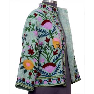 Veste en coton tricoté matelassée Suzani respirante pour femmes Broderie élégante Confortable Poche ouverte sur le devant Tendance Hiver - Product Image 4