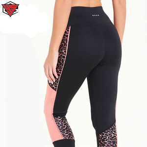 New Wholesale Seamless High Waist Scrunch Butt Yoga Tights Workout Push up Tights Leggings Women's Leggings Workout