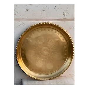 Bandeja de comida de latón con diseño clásico, perfecta para elegantes restaurantes, cenas y bodas, Bandejas para servir comida en hoteles - Product Image 3