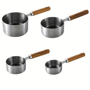 Juego de cucharas medidoras pulidas en oro mate de calidad superior en latón macizo con mango de madera perfecto para utensilios de cocina elegantes - Product Image 2