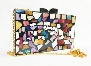 Sac fourre-tout fait à la main pour femmes sac en résine pour dames sacs à main américains pochette de soirée de luxe pour femme par Aaliyan impex - Product Image 5