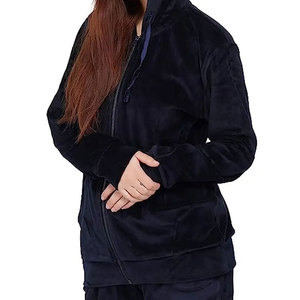 Logo personnalisé Ensemble de survêtements en velours uni deux pièces pour femmes Sweat-shirts à capuche et pantalons à fermeture éclair Ensemble de survêtements Ensemble 2 pièces - Product Image 4