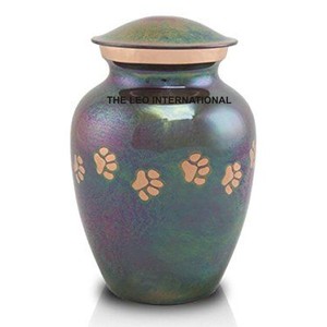 Dog Urns For Ashes Small Metal Keepsake Urn With Engraving Angel Wings Design <b>Pet</b> <b>Memorial</b> <b>Gift</b> Ashes Urns With Stand - Product Image 2