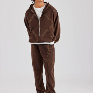 Service OEM – Nouveauté Survêtement Décontracté Hiver pour Homme : Hoodie et Jogger Légers et Respirants, Coupe Classique, Entièrement Orné de Strass – 100% Coton - Product Image 5