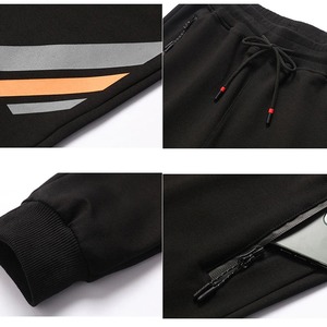 ชุดวอร์มกีฬาฤดูหนาวดีไซน์ล่าสุด ผ้าฝ้ายฟลีซ 100% ชุดสองชิ้น เสื้อฮู้ดดี้สำหรับผู้ชายและผู้หญิง สำหรับการฝึกซ้อม - Product Image 5