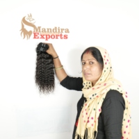 Extensions de cheveux du temple indien bouclés de couleur noire de haute qualité à double trame en gros Extensions de cheveux humains vierges bruts