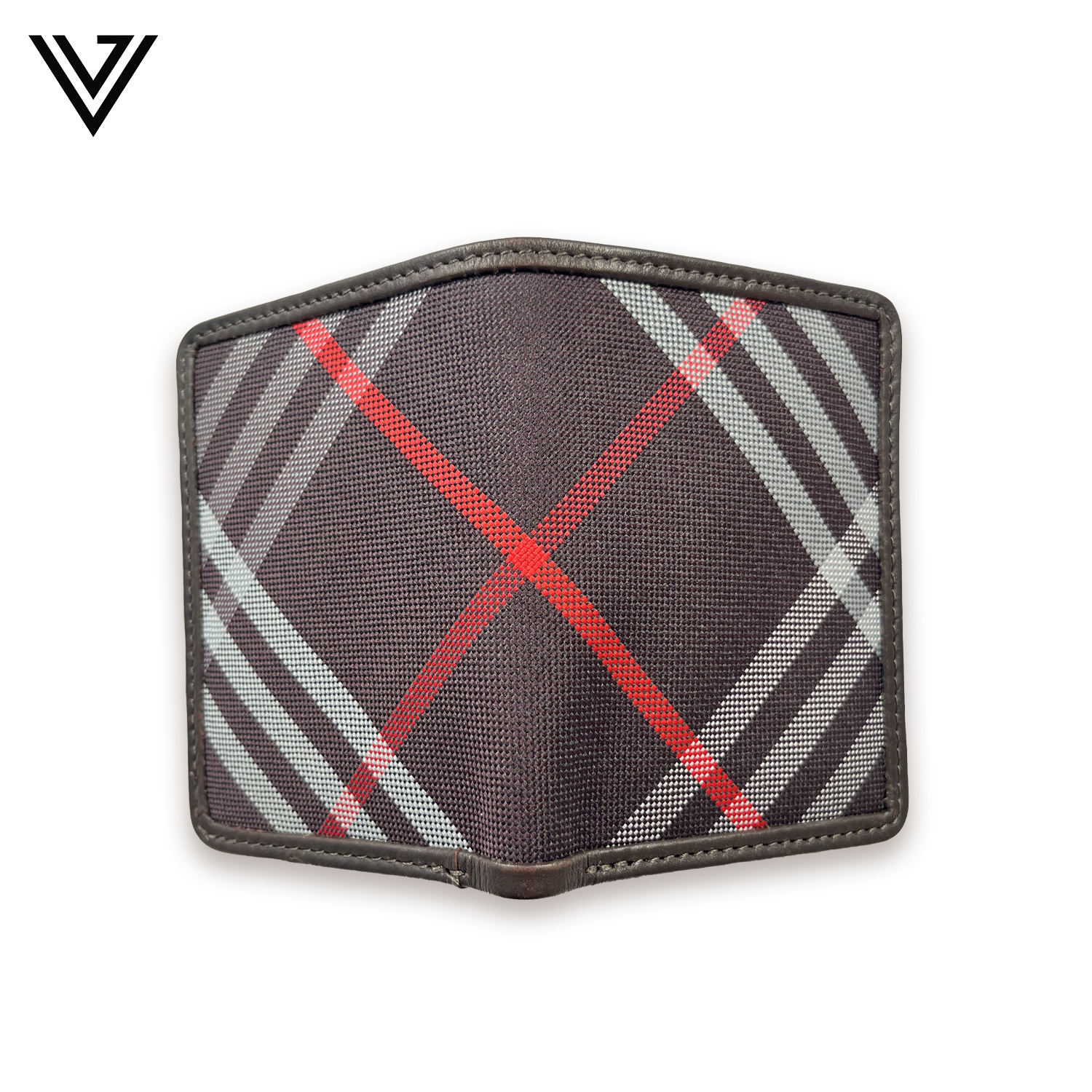 สีน้ำตาล