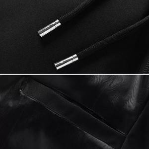 Veste matelassée à capuche chaude pour l'hiver pour hommes avec poche avant Couture de qualité supérieure Tissu respirant Imperméable et coupe-vent - Product Image 3