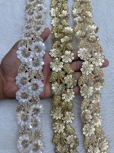 Dentelle brodée sur mesure pour des designs intemporels. Idéale pour les stylistes de vêtements Créateurs de mariée Boutiques propriétaires - Product Image 5