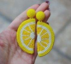 Boucles d'oreilles en perles de luxe, designs et styles personnalisés, boucles d'oreilles multi-perles pour femmes, bijoux de fête festifs au meilleur prix, boucles d'oreilles en perles - Product Image 3