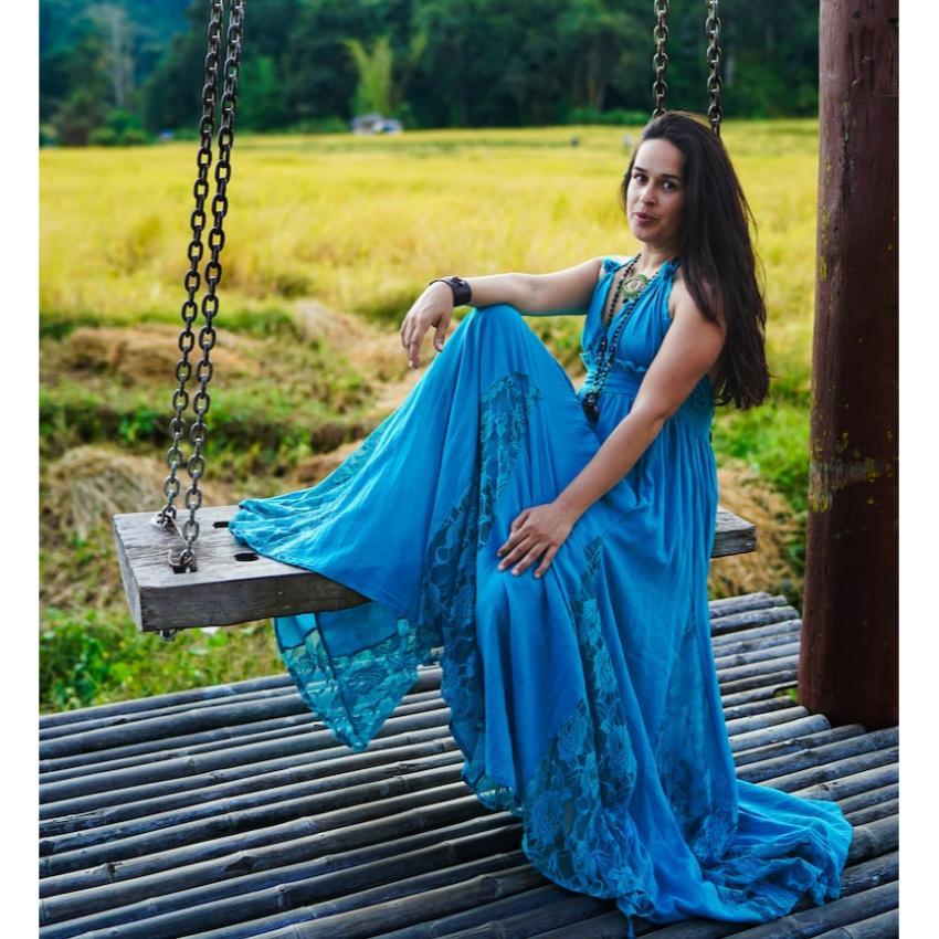 2024 Luxury Clothing Women Boho Beach Designer Dress Navy Blue Floral Lace Long Sleeve Maxi Dress Summer Linen Cotton Dress