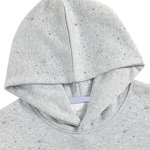 Sweat à capuche pour homme de haute qualité, orné de strass, conçu pour le confort et le style, idéal pour les sorties décontractées et l'usage quotidien. - Product Image 3