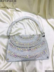 กระเป๋าคลัทช์ออกแบบด้วยมือ - Product Image 4