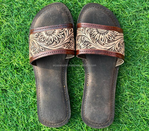 จริงทําด้วยมือของแท้ผู้หญิงตะวันตกสไตล์หนังสบายๆกลางแจ้งFlipflopแบนดอกไม้รองเท้าเปิดสีน้ําตาลToeรองเท้าแตะ - Product Image 4