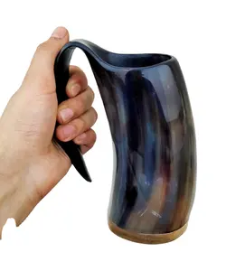 Horn becher Bierkrug Bar Wikinger Stil Trauzeugen Geschenk Trauzeugen Bester Mann Spiel der Throne authentisch natürlich mit Holz bes