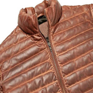 Veste matelassée en cuir vieilli marron pour homme, en cuir véritable de qualité supérieure, rembourrée de duvet, pour l'hiver, avec un design matelassé - Product Image 4