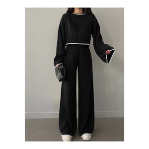 ชุดเสื้อสเวตเตอร์ถักยางสีดำของผู้หญิงชุดเสื้อสเวตเตอร์หรูหรา - Product Image 2