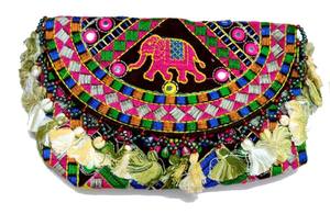 El último diseño de bordado de trabajo de las mujeres a mano de la mano de los bolsos de desgaste de la boda para la exportación mundial de la India. - Product Image 3