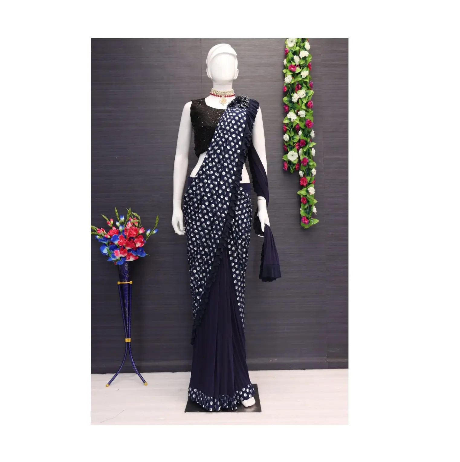 Speciale abbigliamento da festa di nuovo design sari con camicetta senza maniche pezzo del produttore indiano