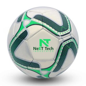 Tech Industries Ballon d'entraînement de football Matériau PU à des fins d'entraînement avec un design personnalisé et un logo personnalisé - Product Image 1