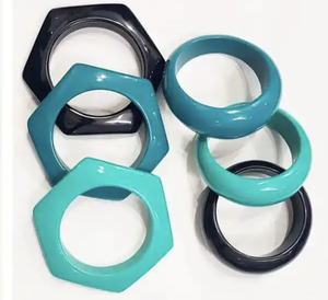 Ensemble de bracelets en bois de dernière conception de qualité supérieure avec bracelet en résine métallique dorée pour taille personnalisée meilleur cadeau bracelet et bracelet en bois - Product Image 1