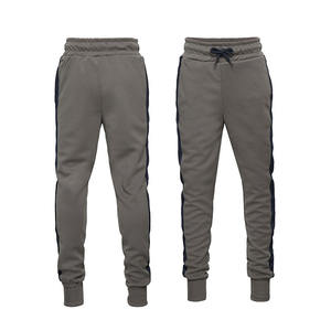 Venta al por mayor de pantalones de chándal de algodón 100% para hombre de color sólido High Street Joggers Casual Streetwear pantalones de hombre Pantalones - Product Image 5