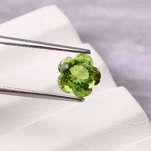 Peridoto Verde Natural de Alta Calidad, Corte Flor, con Efecto Ojo de Gato, Certificado por Terceros, para Joyería - Product Image 1