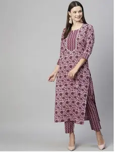 Kualitas tinggi India desainer cetak pola panjang katun baju Kurti kurta untuk wanita Koleksi terbaru dari India 2024