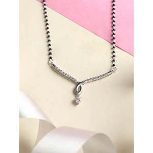 Mangalsutra de Plata Pura, Joyería Cultural Coleccionable, Regalo para Esposas - Product Image 2