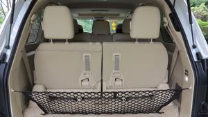 Lexus LX 570 2016 / Disponible à la vente avec faible kilométrage, moteur essence, véhicule d'occasion en excellent état et sans accident. Vente flash, conduite à gauche. - Product Image 6