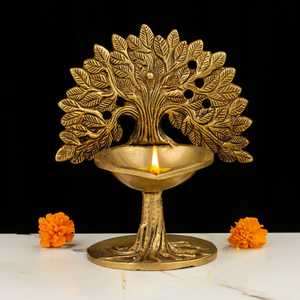 งานฝีมือทองเหลือง kalp vriksh Diya สำหรับตกแต่งวัดและบ้านแบบดั้งเดิมสวยงาม - Product Image 1