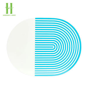 MÁS VENDIDO: Mantel Individual de Bambú Lacado Ecológico, Bandeja de Servir Festoneada Pintada a Mano, Centro de Mesa Decorativo Hecho a Mano - Product Image 4