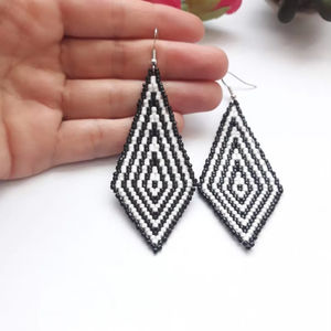 Boho ต่างหูลูกปัดด้วยการออกแบบสีฟ้าครามแอนดี้ cascading Fringe, เครื่องประดับของขวัญที่ไม่ซ้ำกัน - Product Image 1