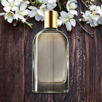 La formule de parfum premium offre une performance olfactive durable, conservant un arôme propre et sophistiqué tout au long de la journée.