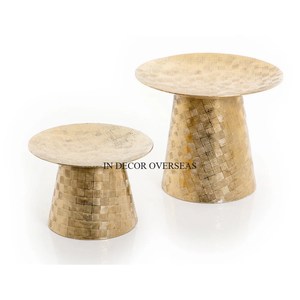 Bandeja de servicio de metal resistente de diseño elegante chapado en oro de alta calidad con tamaño y logotipo personalizados disponibles al precio más bajo - Product Image 2