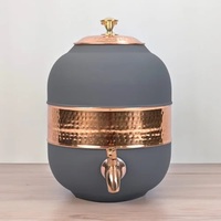Distributeur d'eau en cuivre pur avec support Design martelé brillant Pot d'eau de 5 litres Distributeur d'eau Santé Henefit