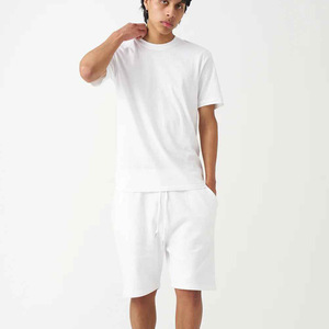 Conjunto deportivo de verano personalizable de 2 piezas, conjunto de pantalones cortos tipo jogger, conjunto de sudadera estampado de manga corta, pantalones cortos transpirables de algodón, conjunto de camiseta para hombre - Product Image 4