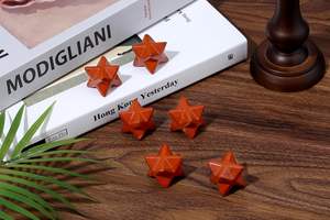 Cristaux de dodécaèdre de jaspe rouge en vrac Merkaba en cristal sculpté pour la force de la vitalité et la pratique spirituelle Pierre naturelle par Merkaba - Product Image 3