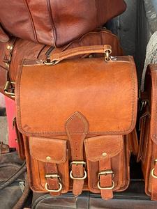 Paquete de bolso de cuero genuino de alta calidad, duradero, hecho a mano, bolso de mochila Vintage de Cuero 100% genuino para viajes escolares y universitarios - Product Image 2