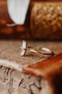 Bague de fiançailles solitaire en or blanc 14 carats avec 4 griffes EF Color VS Clarity de 0.45 carats - Product Image 6