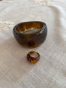 กำไลและสร้อยข้อมือเรซิ่นสำหรับผู้หญิง คอลเลคชั่นใหม่ เครื่องประดับสไตล์นางฟ้าสำหรับงานปาร์ตี้และงานแต่งงาน คุณภาพสูง - Product Image 4