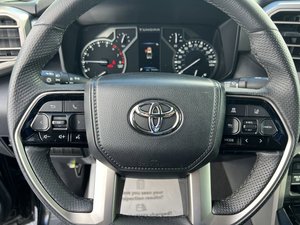Toyota Tundra SR5 Twin Turbo 4WD d'occasion propre 2023 - Product Image 5