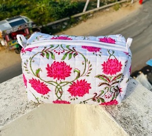 Conjunto de neceser de tela de algodón con estampado Floral de estilo Vintage para mujer, bloque de mano acolchado para neceseres con cierre de cremallera - Product Image 4