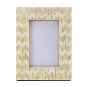 Cadre photo en incrustation d'os fabriqué à la main de qualité supérieure avec un motif floral artistique pour la décoration intérieure au prix de gros - Product Image 4