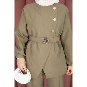 Conjunto de Traje de Dos Piezas Color Caqui para Mujer, con Botones Dorados y Cinturón - Product Image 5